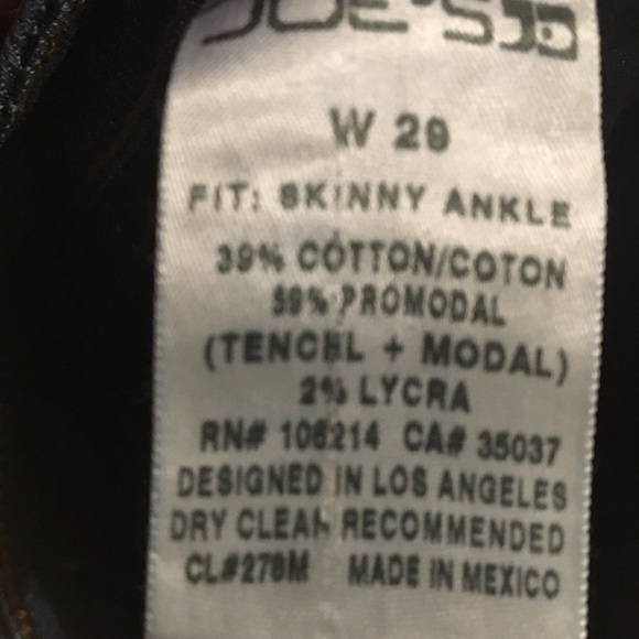 Joe’s skinny jeans size 29 dark wash - Picture 3 of 6